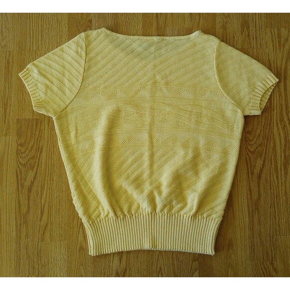 Vintage Sweater Butter Yellow Textured Knit Short Sleeve Womens Medium Old Money - Picture 5 of 6